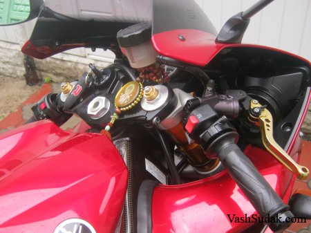 ���� ����� � Yamaha R1