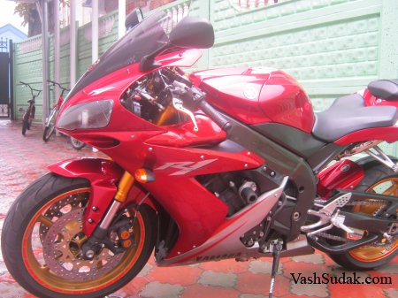 ���� ����� � Yamaha R1