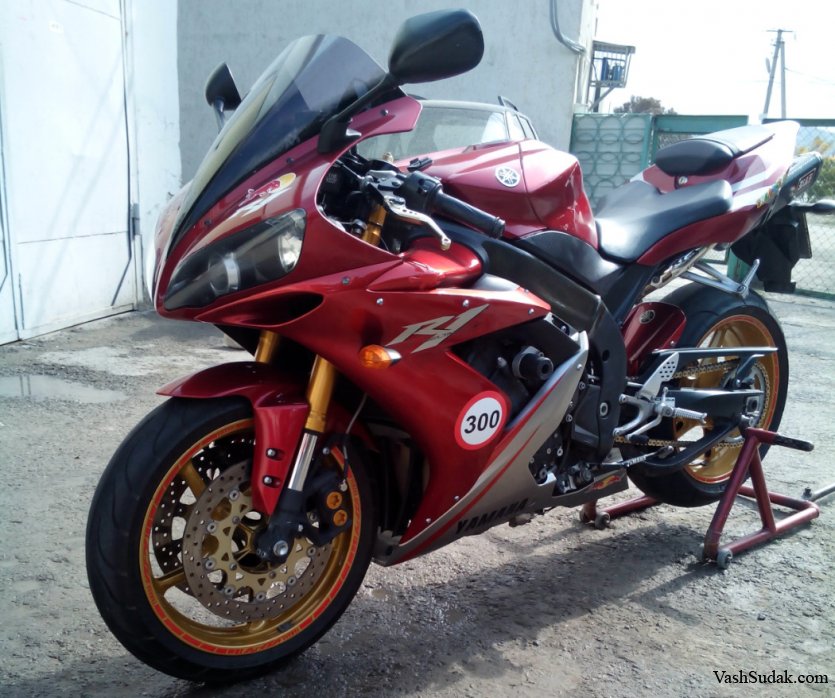 ���� ����� � Yamaha R1