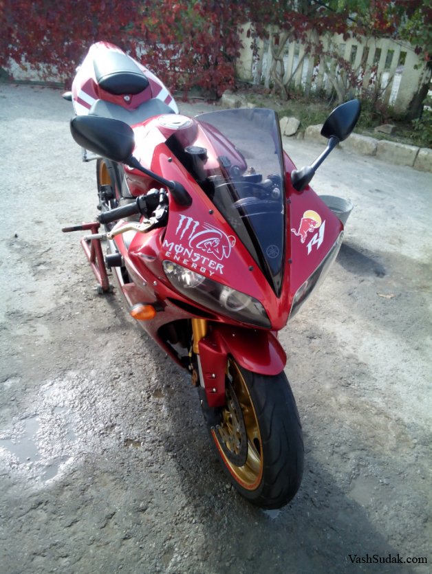 ���� ����� � Yamaha R1